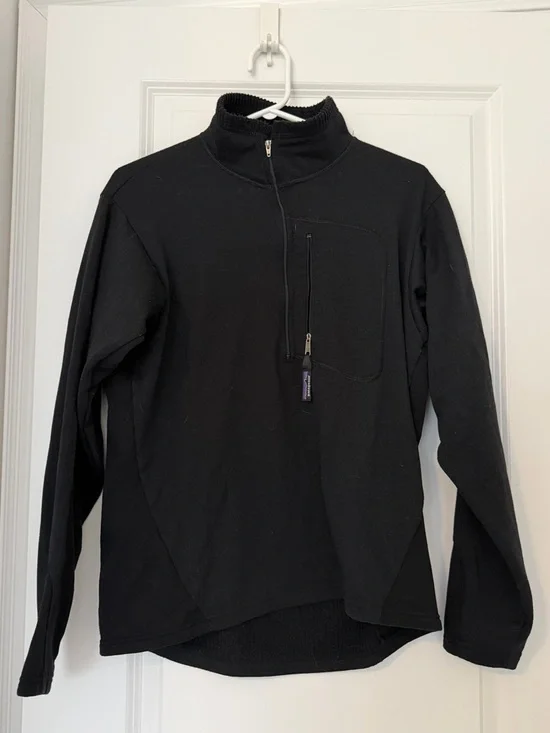 Patagonia R1 Quarter Zip - Picture 1 of 3